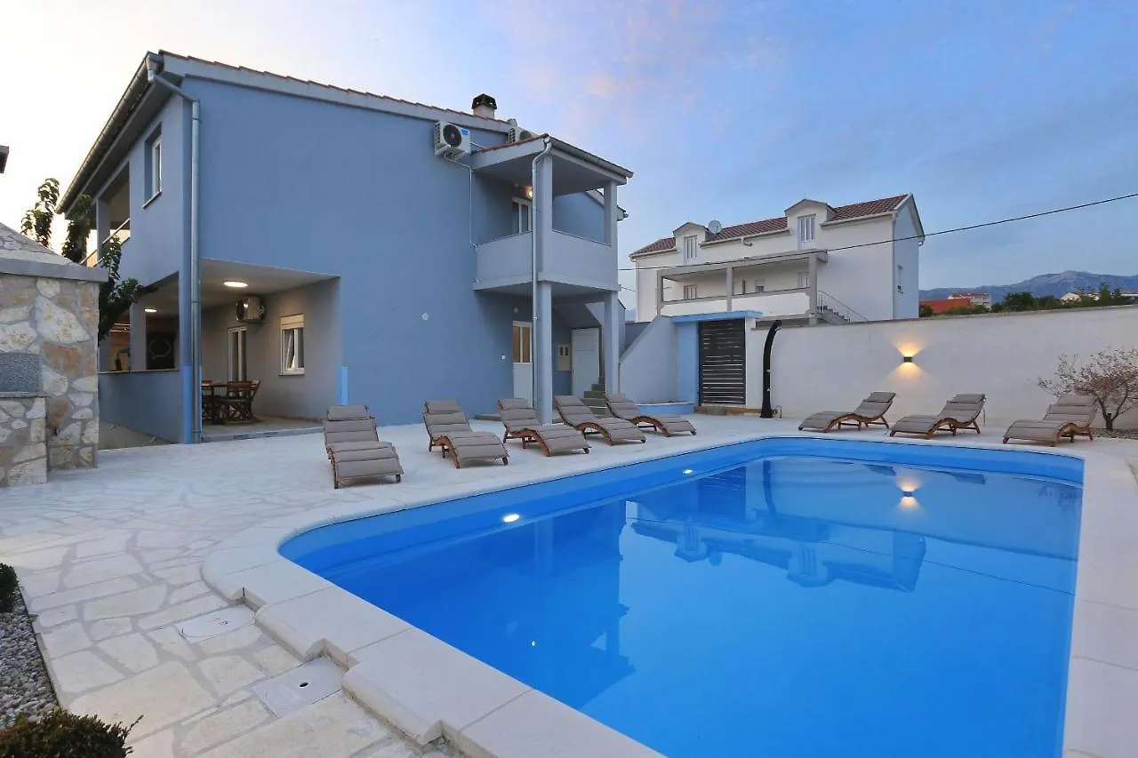Villa M Maslenica Croatia