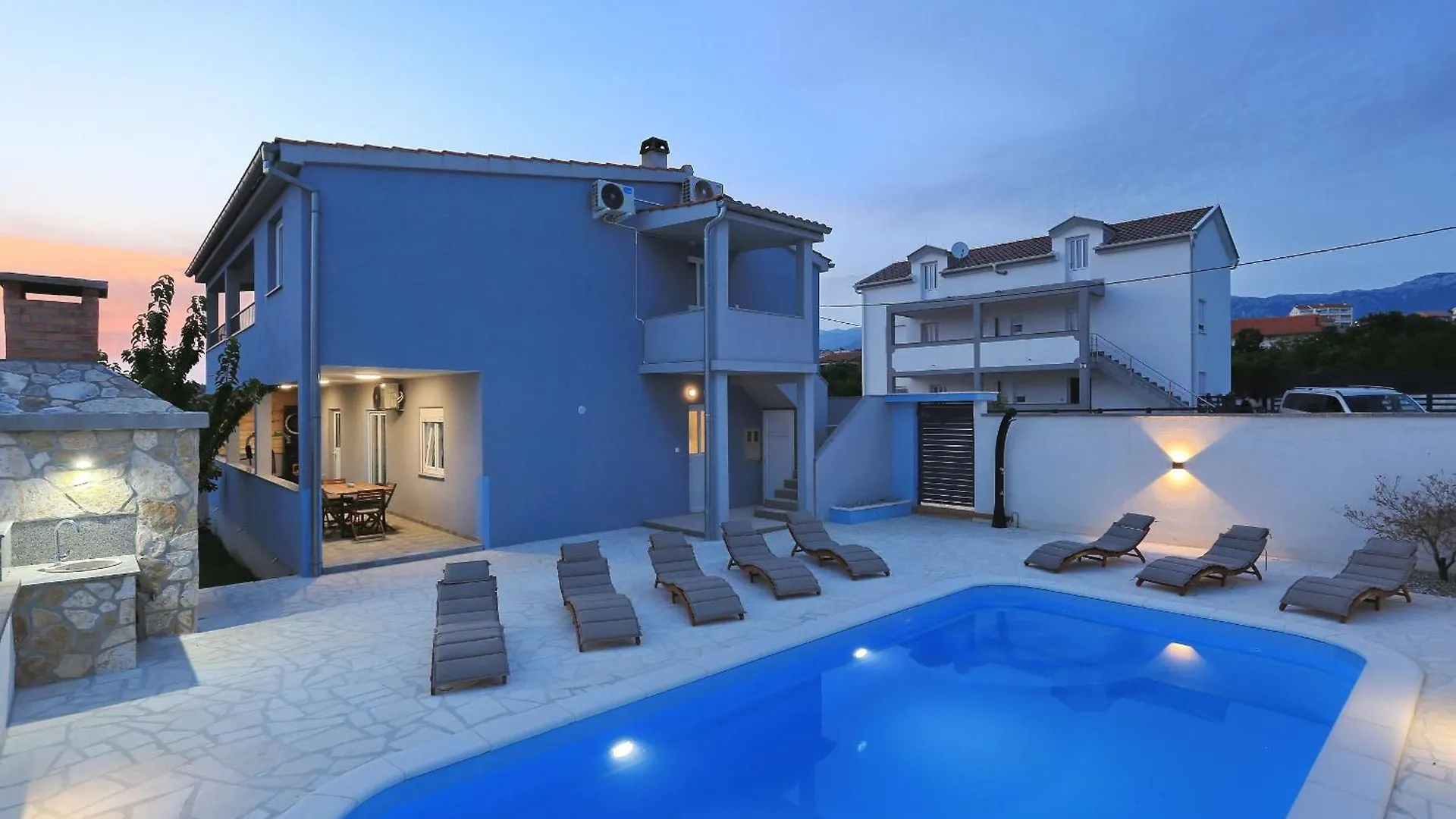 Villa M Maslenica 0*,  Croatia