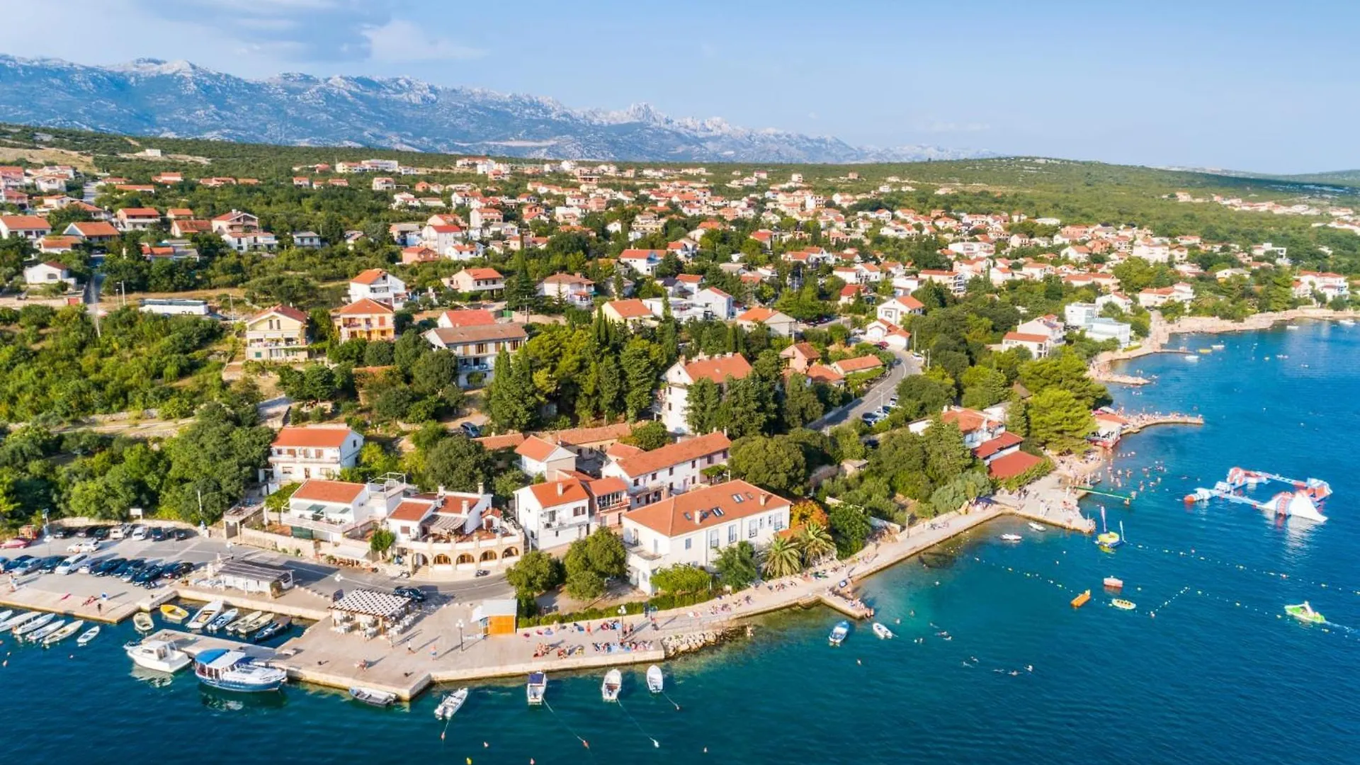 Villa M Maslenica